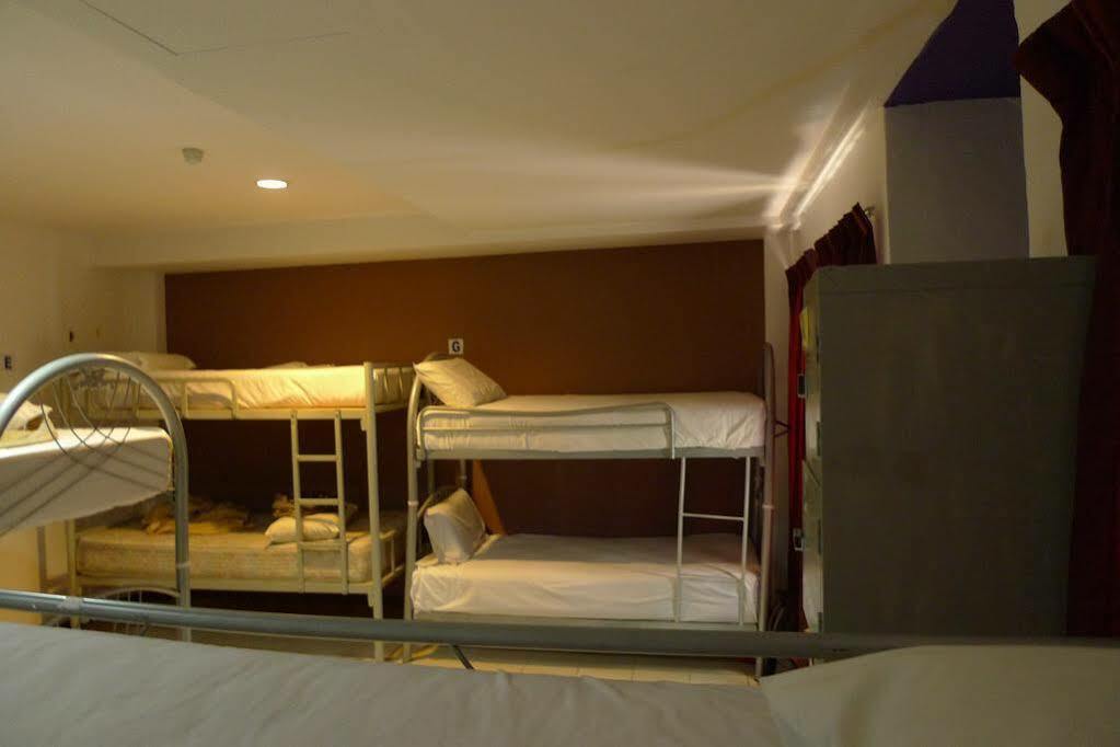 Meldrum Hotel Johor Bahru Exterior foto
